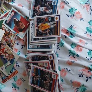 Basketball and football cards lot